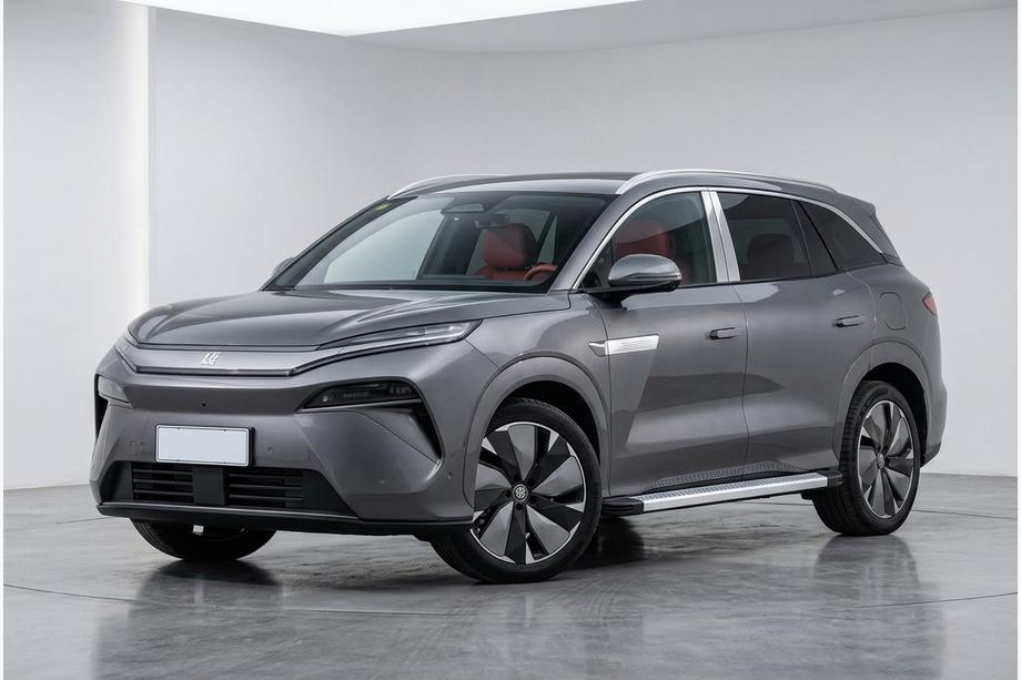 BYD Tang 2025– гг. Боковые пороги Maya V2 (комплект, алюминий) Фото 1