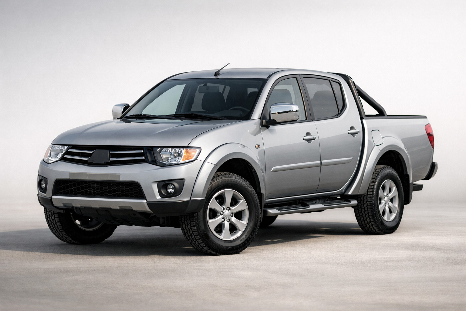 Обзор Mitsubishi L200 2006-2015: всё ещё крепкий рабочий пикап?