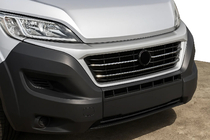 Хром накладки на решетку радиатора 2014-2022 (3 шт, нержавейка) фото 1