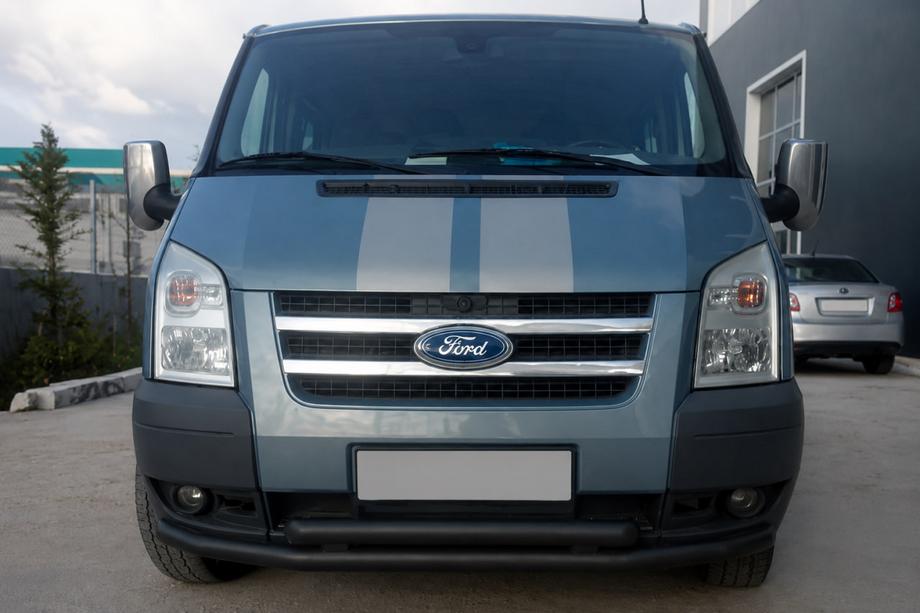 Ford Transit 2000–2014 гг. Передний ус ST014 Black (2006-2014, нерж.) Image