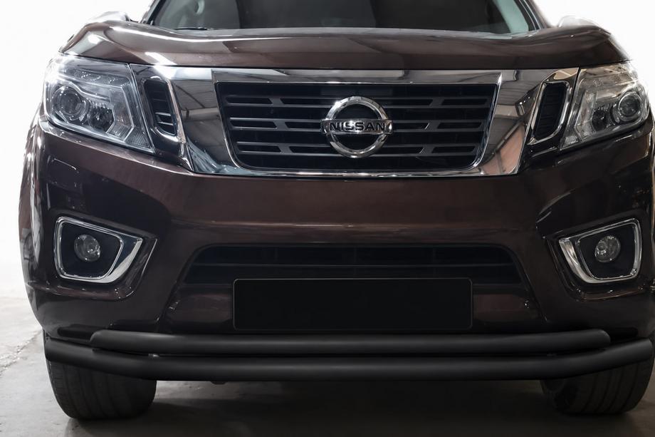 Nissan Navara/NP300 2016- гг. Передняя дуга ST017 Black (нерж) Image