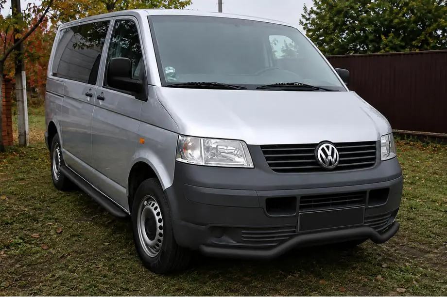 Volkswagen T5 Transporter 2003-2010 гг. Передняя защита Волна ST007 Black (нерж.) Image