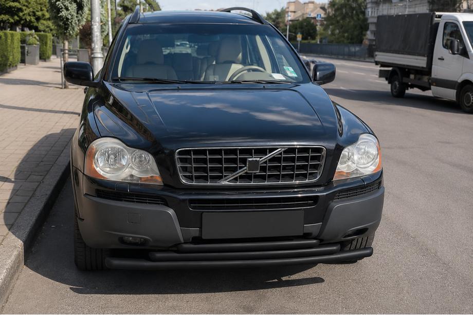 Volvo XC90 2002-2014 гг. Передняя защита ST014-2 Black (нерж.) Фото 2
