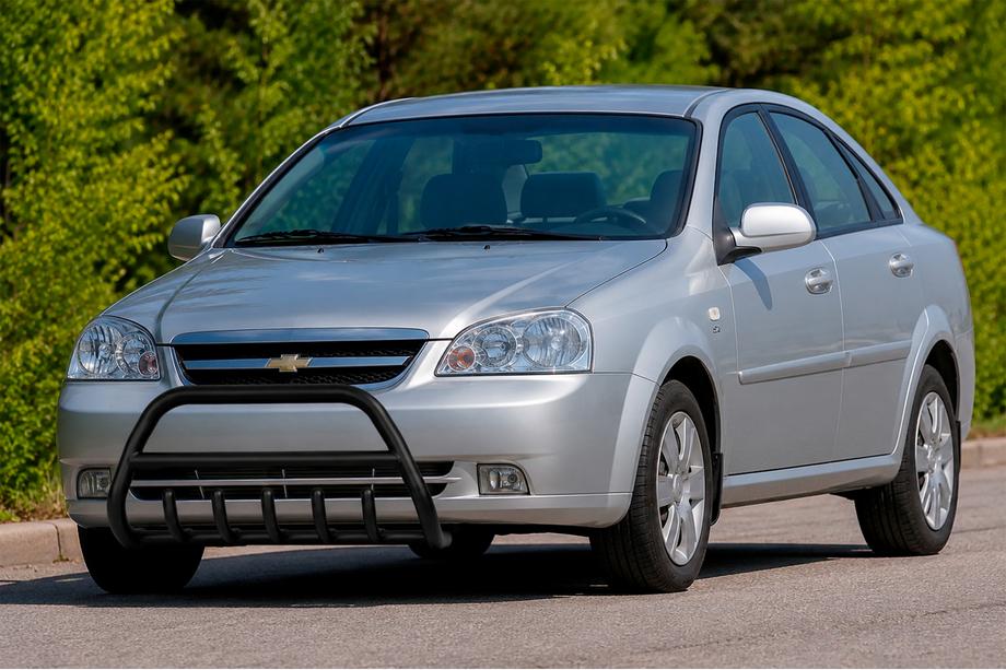 Chevrolet Lacetti 2003-2024 гг. Передняя дуга WT003 Black (60 мм, нерж. сталь) Фото 1