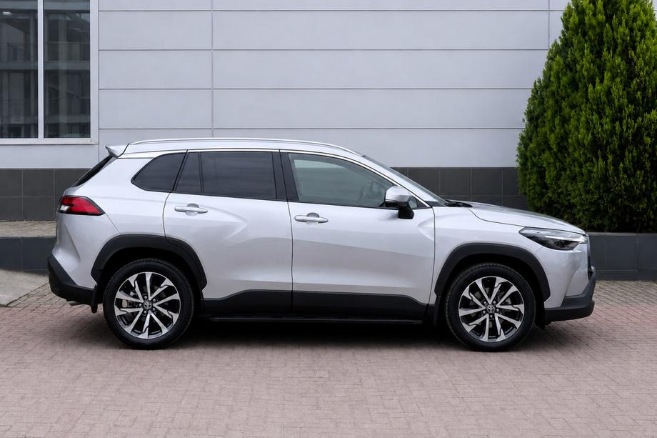 Toyota Corolla Cross 2020- гг. Интегрированные рейлинги OEM, серые (Алюминий) Фото 2