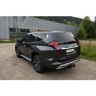 Интегрированные рейлинги на крышу черные OEM (2019-, Алюминий) Mitsubishi Pajero Sport 2015- гг. фото 3