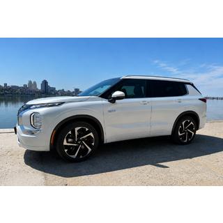 Интегрированные рейлинги OEM, серые (Алюминий) Mitsubishi Outlander 2021- гг. фото 1