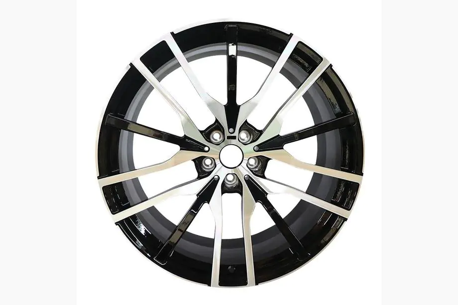 BMW Кованые диски DH-Style V8 R16 Image