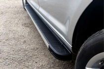 Volkswagen Caddy 2004-2010 гг. Боковые Подножки MAYA (2 шт., Алюминий) фото 1