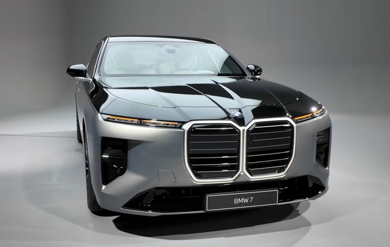 Обновлённая BMW 7 Series 2027: новый дизайн, технологии и версии
