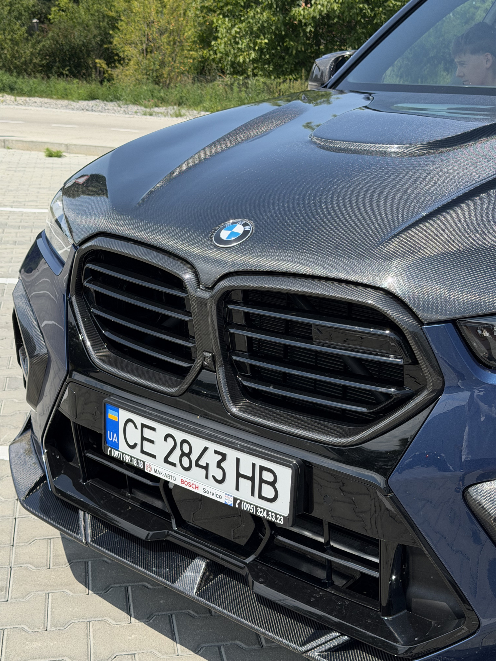 BMW X5 G05 2018 → X5M 2025: полное обновление с карбоновым обвесом и рулем M