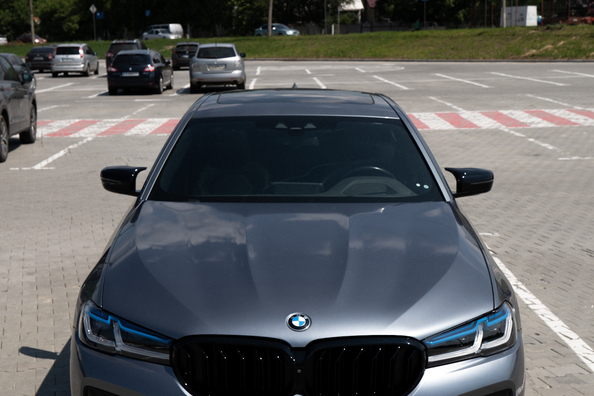 Из обычной BMW G30 в M5 Competition 2021: что установили фото 19