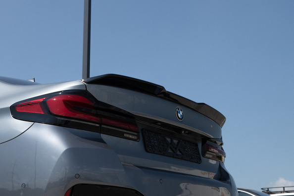 Из обычной BMW G30 в M5 Competition 2021: что установили фото 15