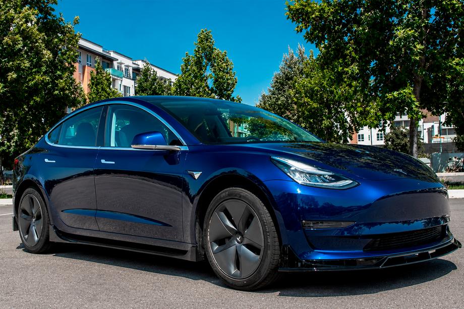 Tesla Model 3 2017- гг. Накладка на передний бампер Lip Fast (для 2017-2023) Фото 11
