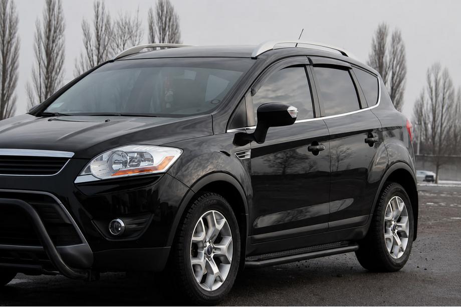 Ford Kuga 2008-2013 гг. Боковые пороги Premium (2 шт., нерж.) Black Фото 2
