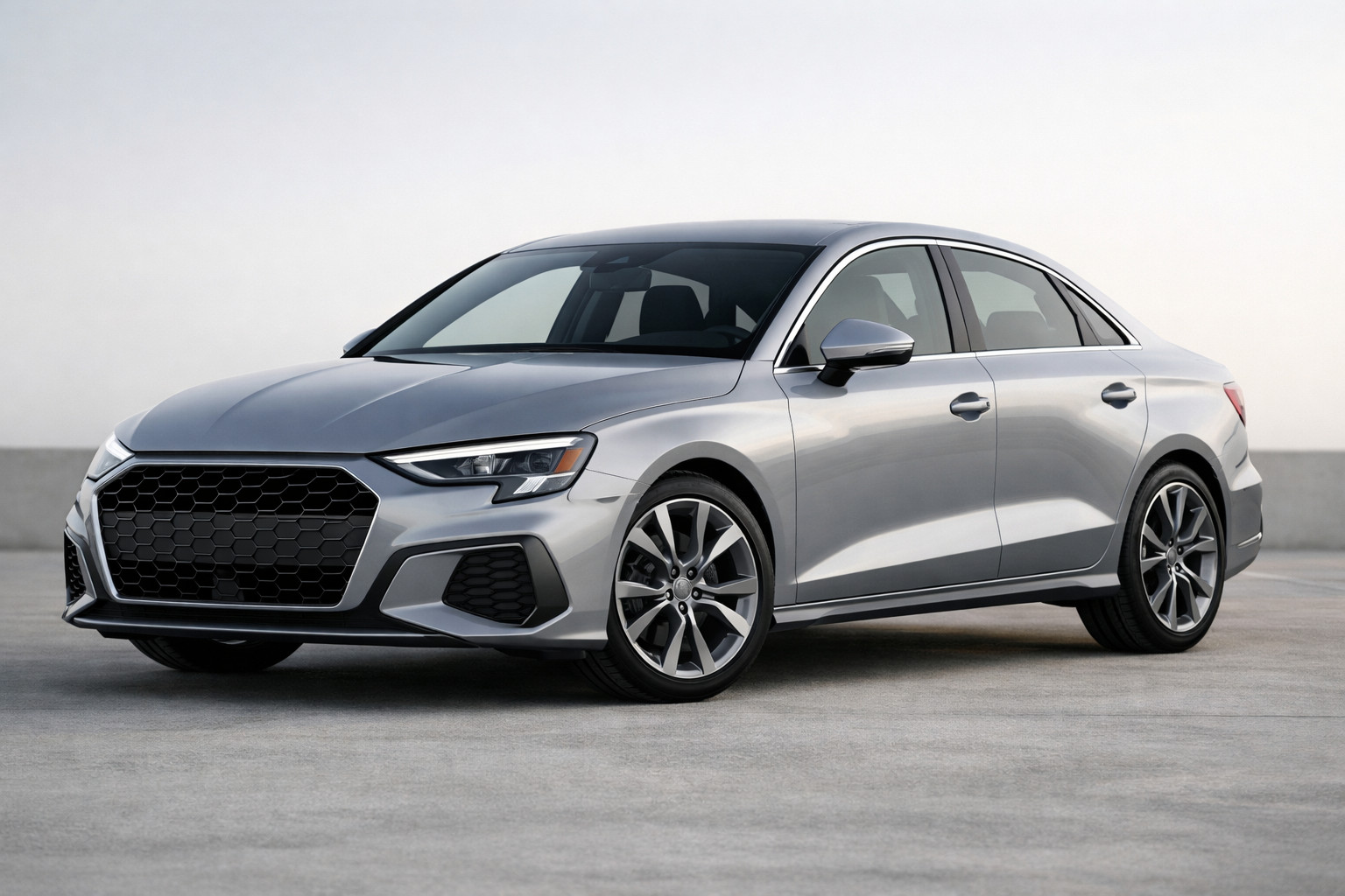 Обзор Audi A3 Sedan 4 поколения: компактный премиум-седан на каждый день