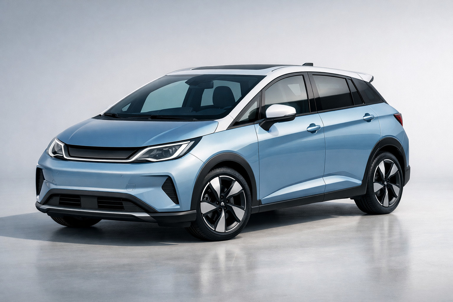 BYD Dolphin Surf 2026: обзор одного из самых доступных китайских электромобилей