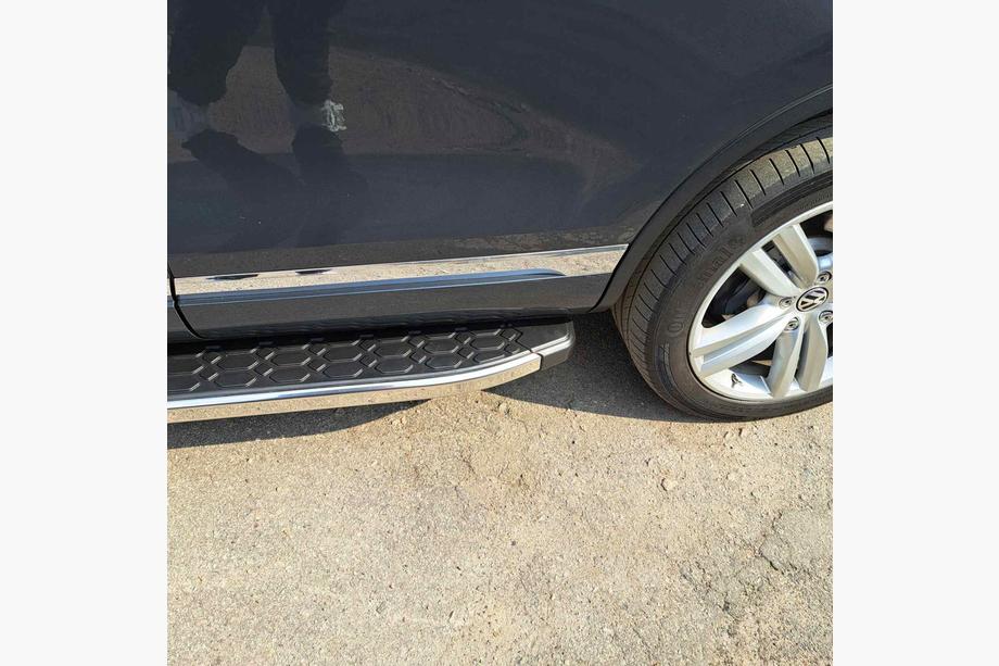 Volkswagen Touareg 2010-2018 гг. Боковые Подножки BlackLine (2 шт, Алюминий) Фото 11