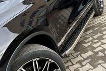 Volkswagen Touareg 2002–2010 гг. Боковые Подножки BlackLine (2 шт, Алюминий) фото 3