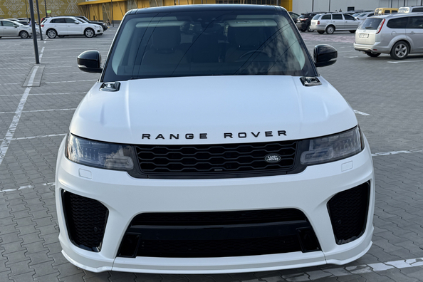 Range Rover Sport L494 2018–2022: установка обвеса SVR — наши работы
