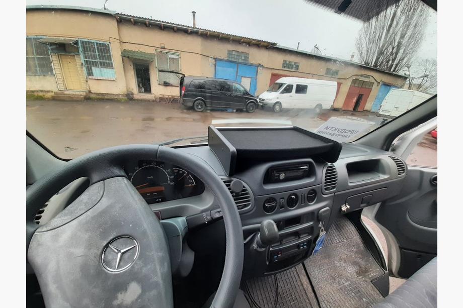 Mercedes Sprinter W901/902/903/904/905 1995–2006 гг. Полка на торпедо (2000-2006, Тип-1) Фото 2