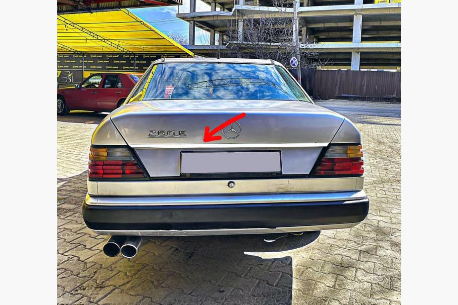 Накладка на багажник нержавейка Image