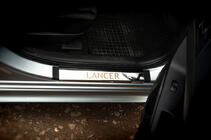 Накладки на пороги Carmos нержавейка 4 шт фото 1