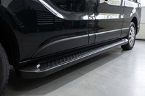 Fiat Talento 2016- гг. Боковые Подножки Allmond Black (2 шт., Алюминий) фото 1