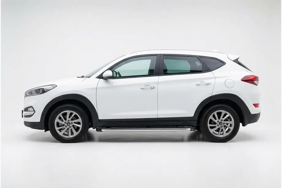 Hyundai Tucson TL 2016-2021 гг. Боковые Подножки BlackLine (2 шт., Алюминий) Image