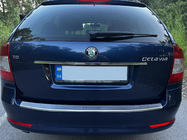 Skoda Octavia II A5 2010-2013 гг. Хромированная накладка над номером Carmos (нержавейка) фото 6