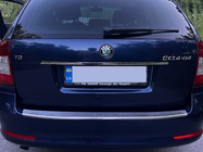 Skoda Octavia II A5 2010-2013 гг. Хромированная накладка над номером Carmos (нержавейка) фото 2
