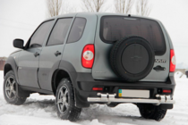Chevrolet Niva 1998-2020 гг. Задняя дуга AK015 (нержавейка) фото 3