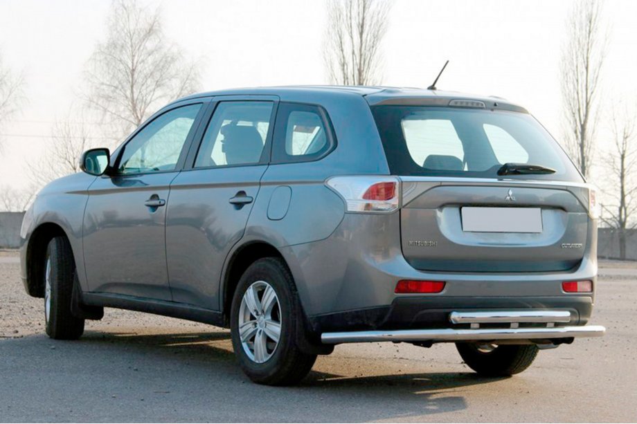 Mitsubishi Outlander 2012-2021 гг. Задняя дуга AK004 Нержавейка Image