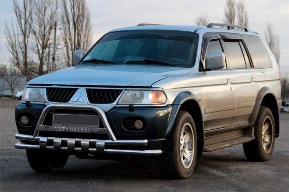 Mitsubishi Pajero Sport 1996-2007 гг. Передняя защита ST015↗WT (нержавейка) Фото 1