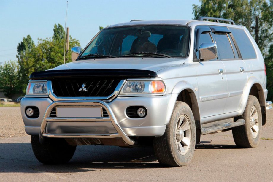 Mitsubishi Pajero Sport 1996-2007 гг. Передняя защита WT022 Нержавейка Image