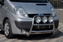 Opel Vivaro 2001–2015 гг. Кенгурятник WT018 (нержавейка) фото 1