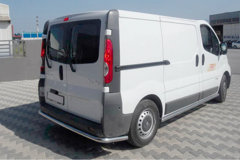 Opel Vivaro 2001–2015 гг. Задняя Защита AK005 (Нержавейка) Фото 1