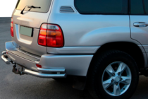 Toyota Land Cruiser 100 1998-2007 гг. Задние уголки AK003-Double (2 шт., нержавейка) фото 1