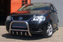Volkswagen Touran 2003-2010 гг. Кенгурятник QT006 (нержавейка) фото 1