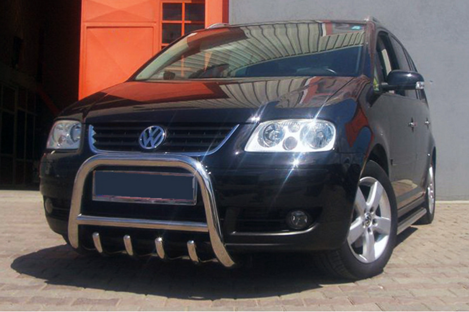Volkswagen Touran 2003-2010 гг. Кенгурятник QT006 (нержавейка) Image