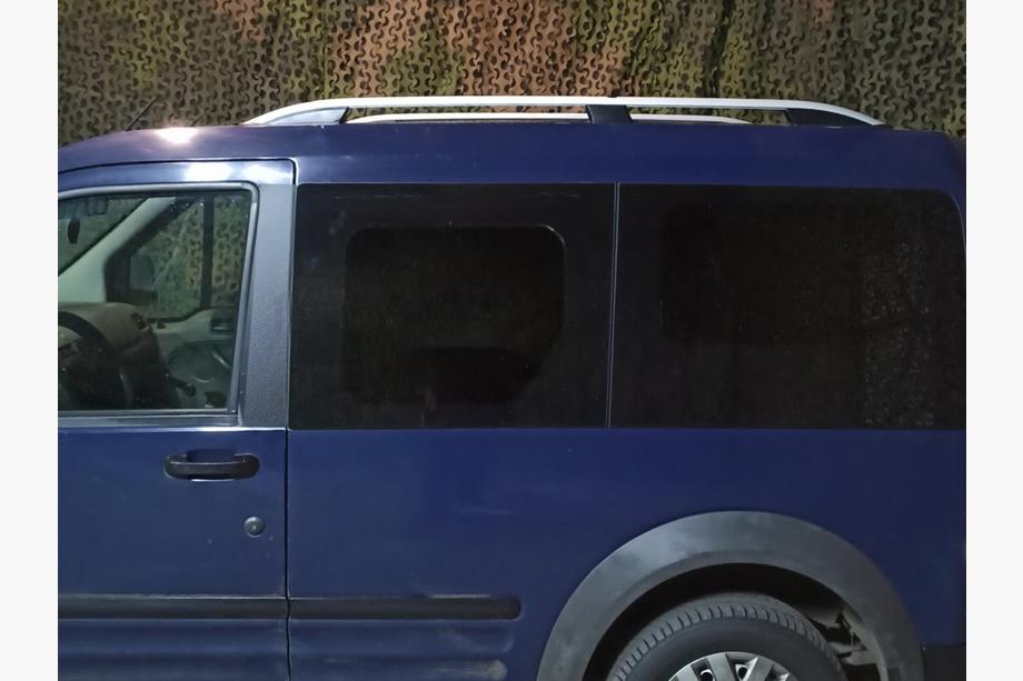 Ford Connect 2002–2006 гг. Рейлинги CROWN (серый мат) Стандартная база Фото 3