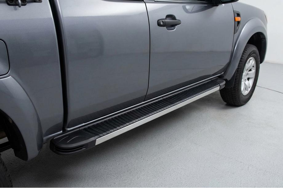 Mazda BT-50 2007-2012 гг. Боковые Подножки Maya V1 (2 шт., Алюминий) Image