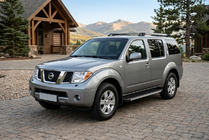 Nissan Pathfinder R51 2005-2014 гг. Боковые Подножки Maya V1 (2 шт., Алюминий) фото 1
