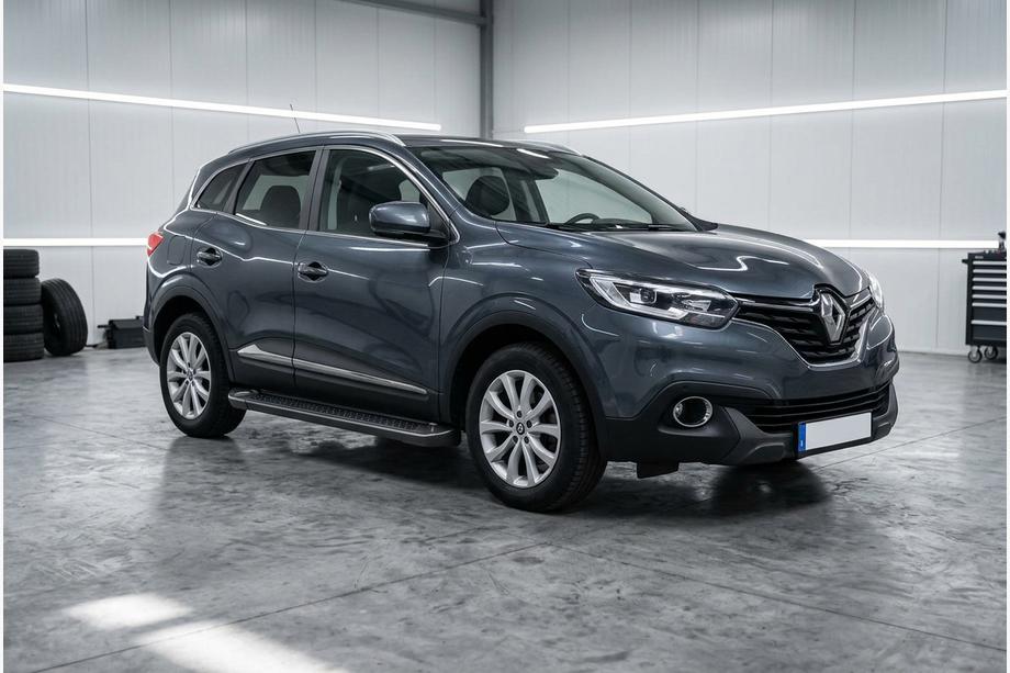 Renault Kadjar 2015-2022 гг. Боковые Подножки Allmond Black (2 шт., Алюминий) Image