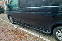 Volkswagen T6 2015-2024 гг. Боковые Подножки Allmond Black (2 шт., Алюминий) фото 4
