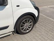 2 двери, металлические фото 5