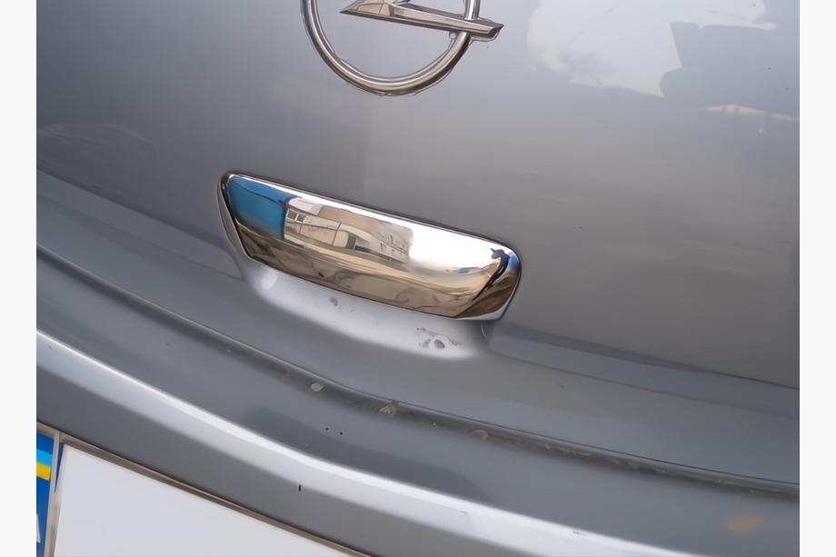 Opel Corsa D 2007-2014 гг. Накладка на ручку задней двери из нержавеющей стали Image