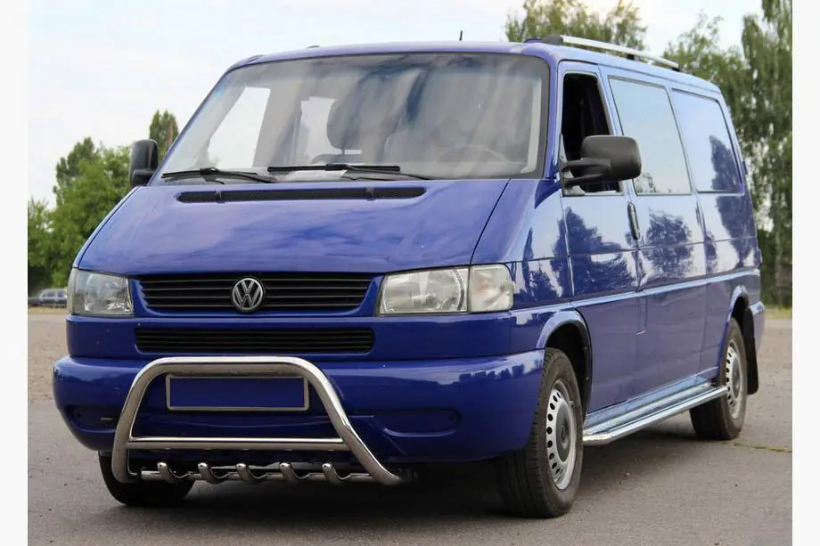 Volkswagen T4 Caravelle/Multivan 1990–2003 гг. Кенгурятник WT003 60мм Нержавейка 60мм, без надписи