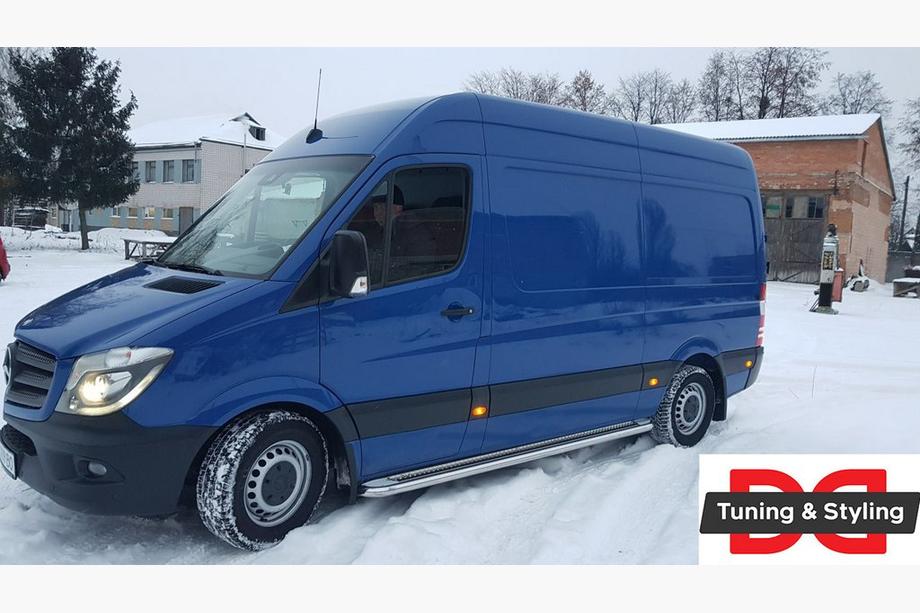 Volkswagen Crafter 2006-2016 гг. Боковые Подножки Premium (2 шт., Нержавейка) d60, средняя база Фото 3