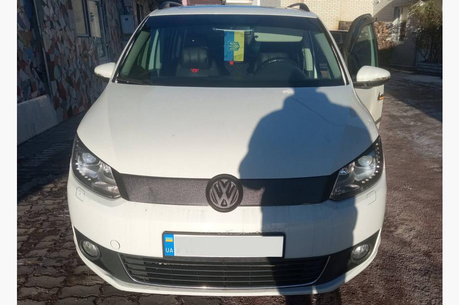 Volkswagen Caddy 2010-2015 гг. Зимняя накладка на решетку радиатора (верхняя) Фото 2